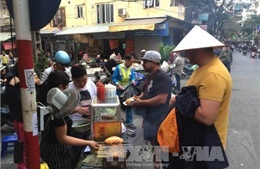 Hà Nội tổ chức dịch vụ ẩm thực đường phố theo hướng hiện đại 
